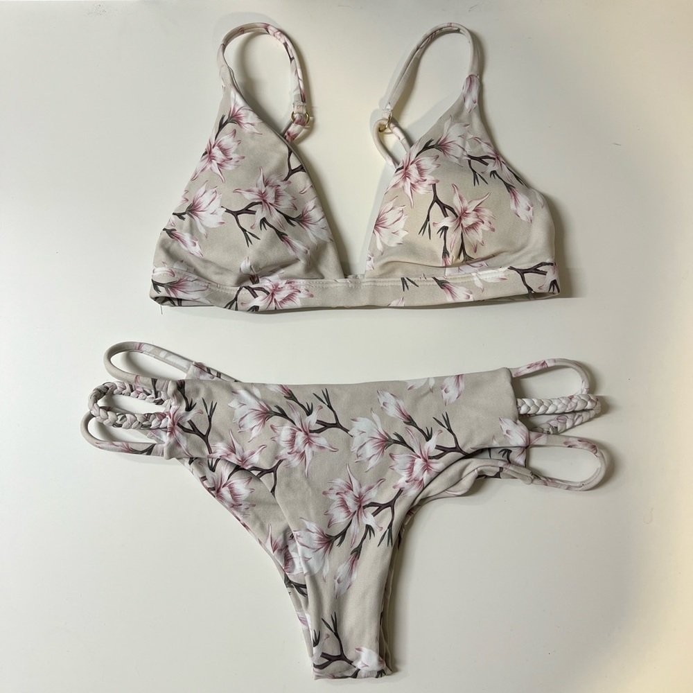Midori Cami top & Emmie Bottom in Kohala size S